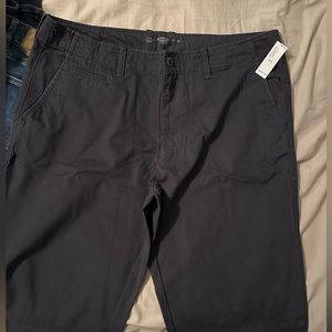 Old navy men’s gray boot cut khakis 38x36